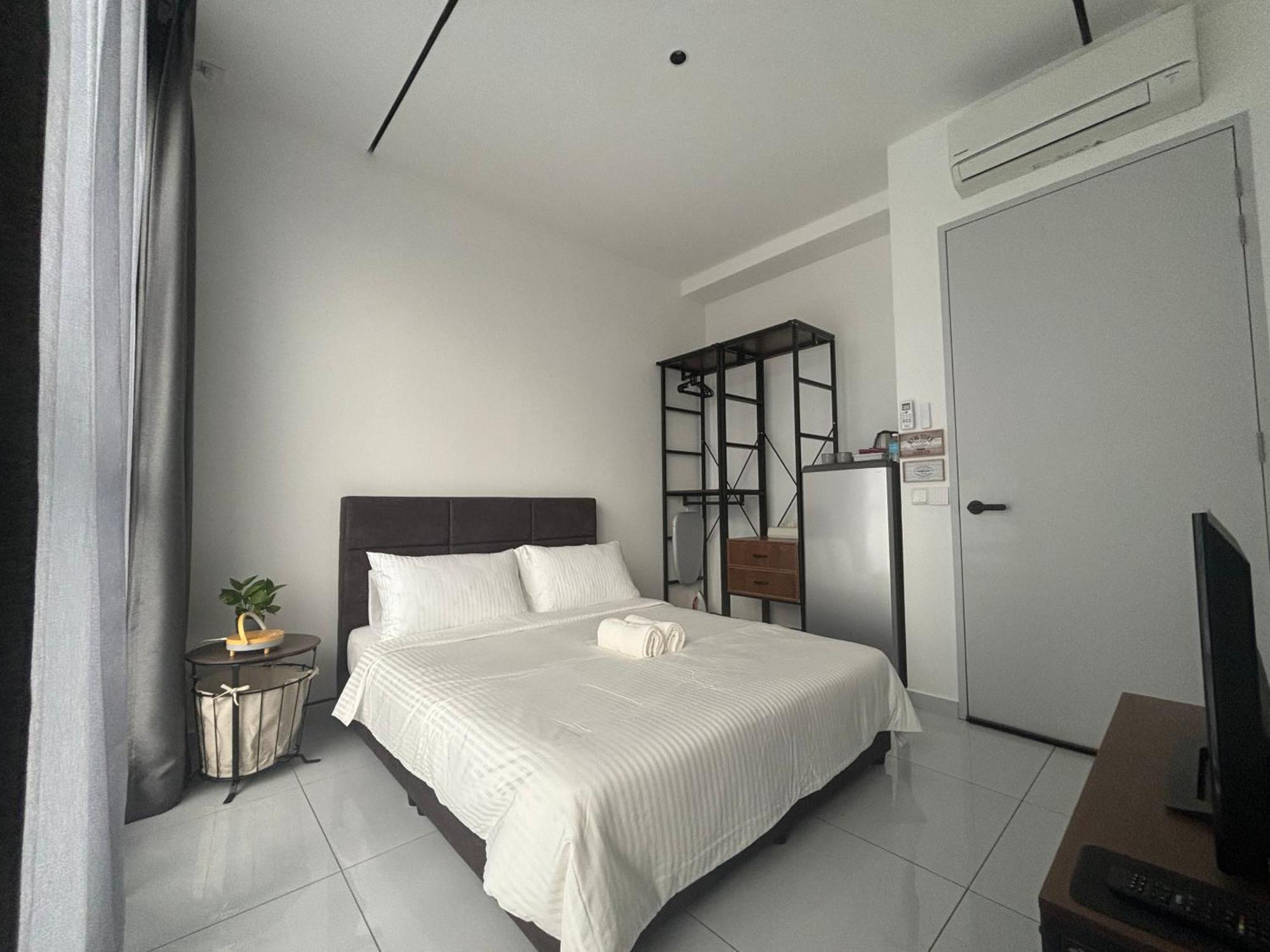 Skytrees Comfort With Simple Design Concept Johor Bahru