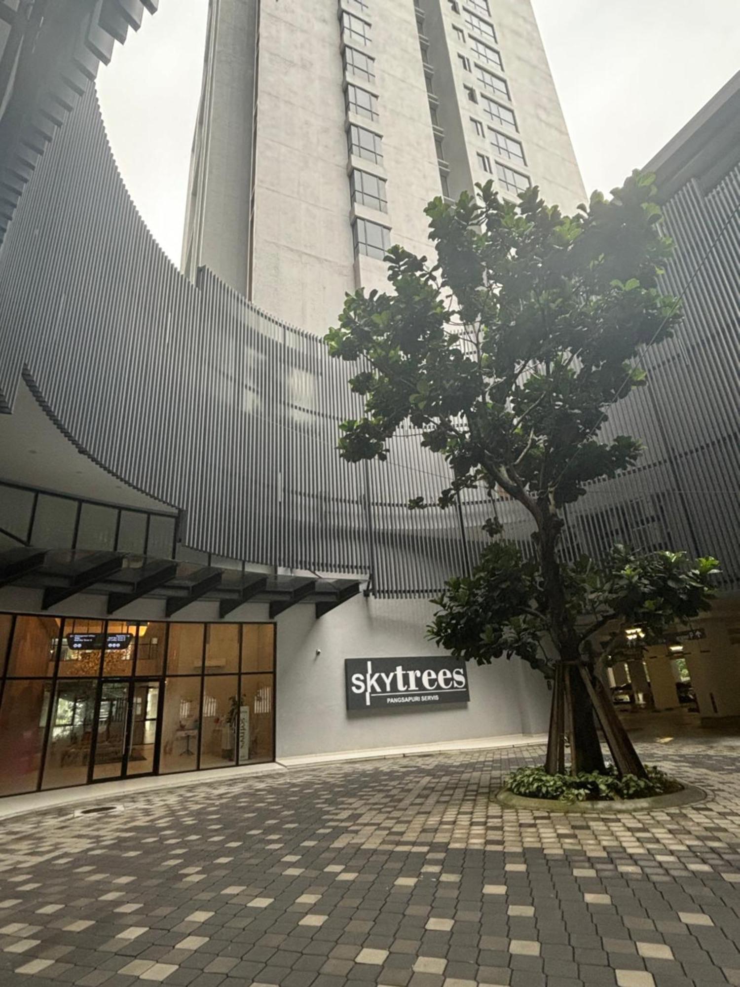 Apartment Skytrees Comfort With Simple Design Concept Johor Bahru